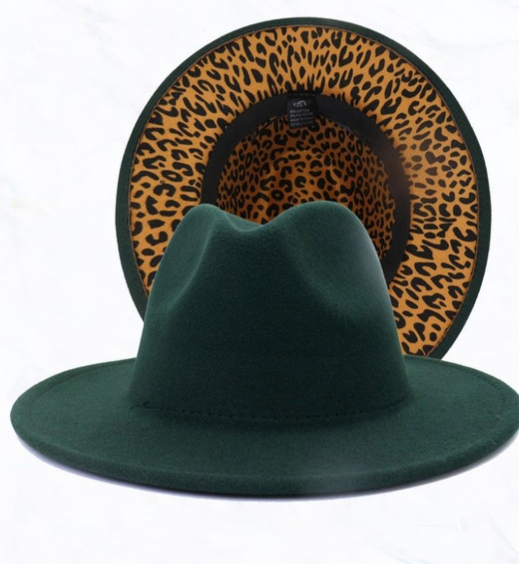 Double-Sided Leopard Hat